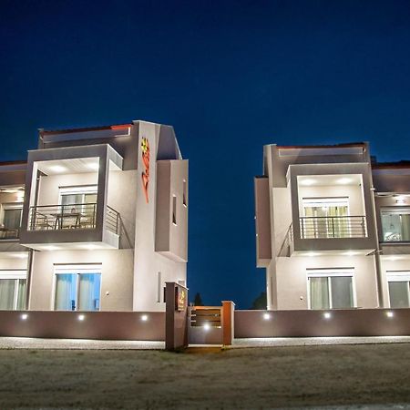 Aelia Luxury Apartments Nikiti  Zewnętrze zdjęcie