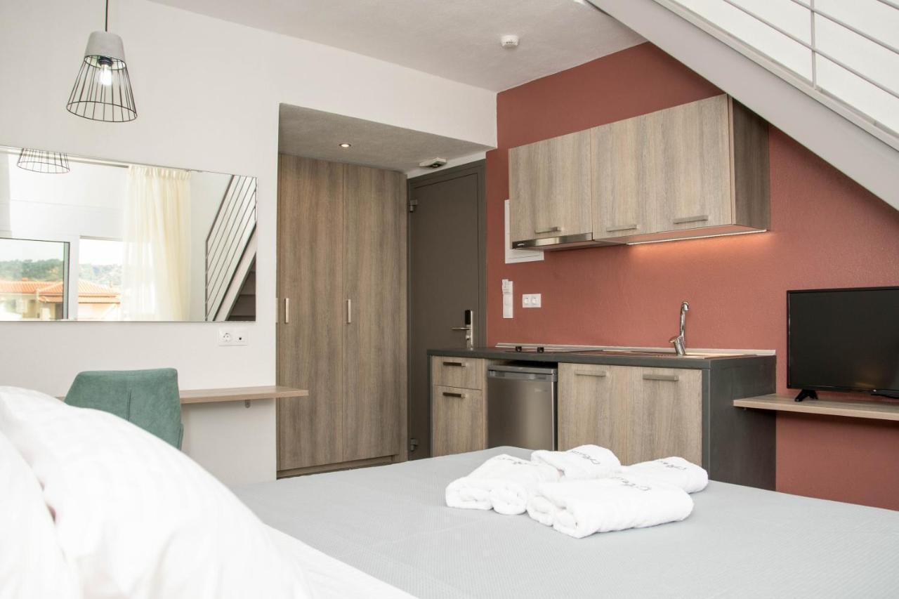 Aelia Luxury Apartments Nikiti  Zewnętrze zdjęcie